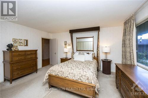 52 The Parkway, Ottawa, ON - Indoor Photo Showing Bedroom