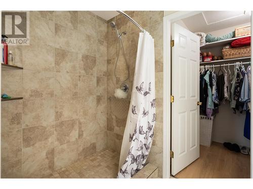 4210 Alexis Park Drive Unit# 7, Vernon, BC - Indoor Photo Showing Bathroom