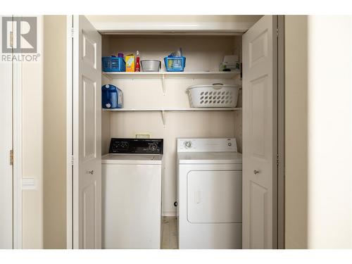 4210 Alexis Park Drive Unit# 7, Vernon, BC - Indoor Photo Showing Laundry Room