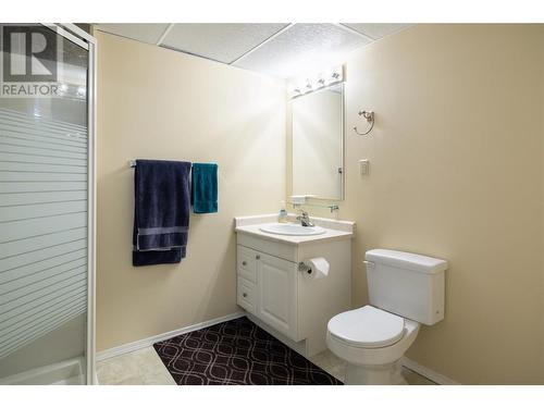 4210 Alexis Park Drive Unit# 7, Vernon, BC - Indoor Photo Showing Bathroom