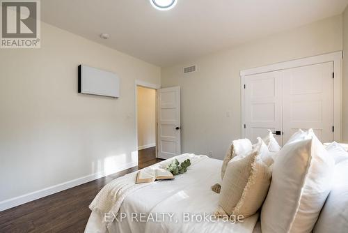 381 Clarkson Road, Cramahe, ON - Indoor Photo Showing Bedroom