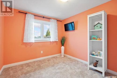 419 Greaves Crescent, Saskatoon, SK - Indoor Photo Showing Other Room