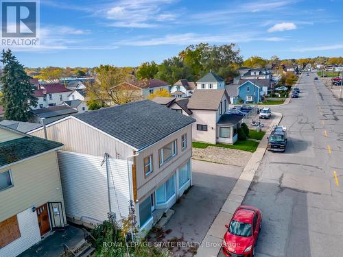 4528 Bridge Street, Niagara Falls, ON - Outdoor