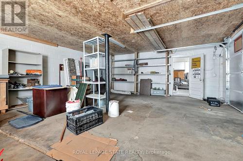 4528 Bridge Street, Niagara Falls, ON - Indoor Photo Showing Garage