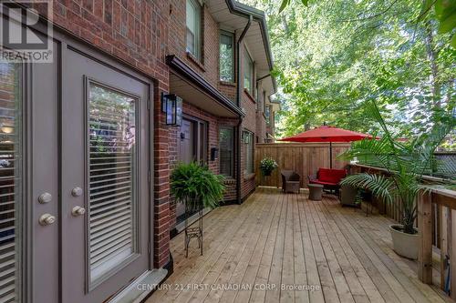 7 - 152 Albert Street, London, ON - Outdoor With Deck Patio Veranda With Exterior