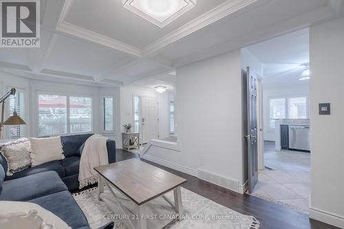 7 - 152 Albert Street, London, ON - Indoor Photo Showing Living Room