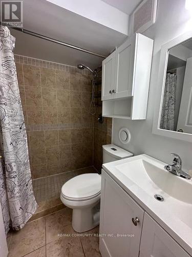 93 John Walter Crescent, Clarington, ON - Indoor Photo Showing Bathroom