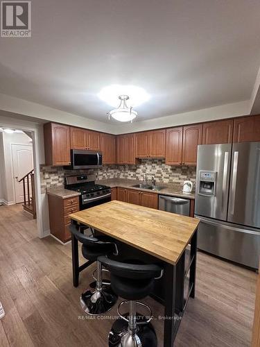 93 John Walter Crescent, Clarington, ON - Indoor Photo Showing Kitchen With Double Sink