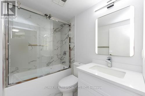 302 - 3939 Duke Of York Boulevard, Mississauga, ON - Indoor Photo Showing Bathroom