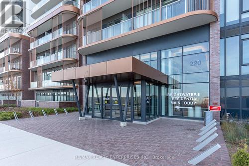 110 - 220 Missinnihe Way, Mississauga, ON - Outdoor