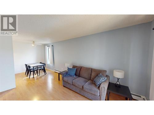 1108 23Rd Avenue N Unit# 310, Cranbrook, BC - Indoor Photo Showing Living Room