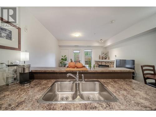 1500 Mcdonald Avenue Unit# 320, Fernie, BC - Indoor Photo Showing Kitchen With Double Sink