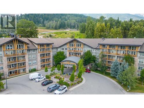 1500 Mcdonald Avenue Unit# 320, Fernie, BC - Outdoor With Facade With View