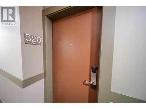 1500 Mcdonald Avenue Unit# 320, Fernie, BC - Indoor Photo Showing Other Room