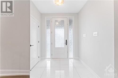 Foyer - 700 Coast Circle, Manotick, ON - Indoor Photo Showing Other Room