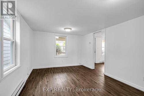 10 Whitehead Avenue, Cornwall, ON - Indoor Photo Showing Other Room