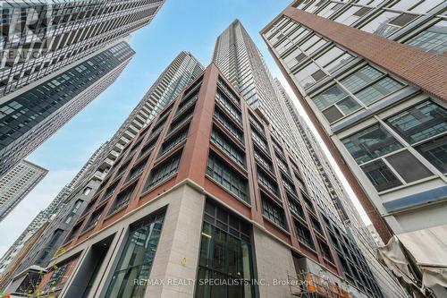 1512 - 55 Mercer Street, Toronto, ON - 