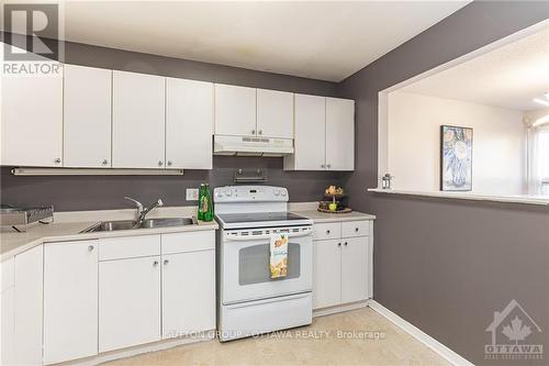 7 - 3415 Uplands Drive, Ottawa, ON - Indoor Photo Showing Kitchen With Double Sink