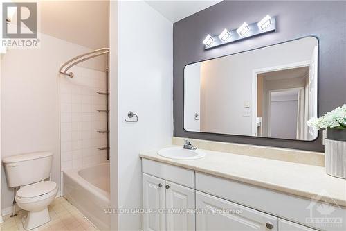 7 - 3415 Uplands Drive, Ottawa, ON - Indoor Photo Showing Bathroom