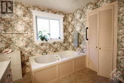 Large Bathroom - 