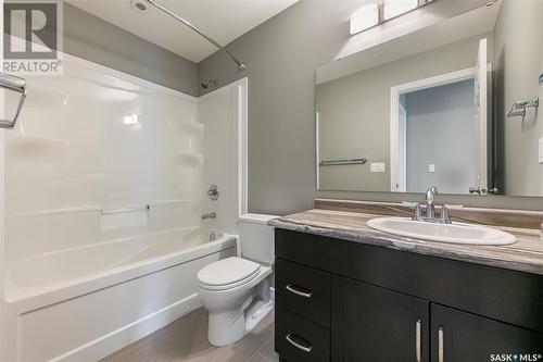 2257 Quebec Street, Regina, SK - Indoor Photo Showing Bathroom