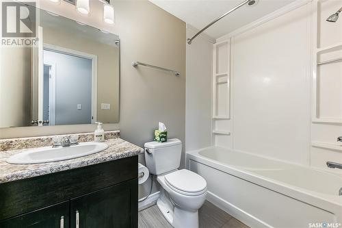 2253 Quebec Street, Regina, SK - Indoor Photo Showing Bathroom