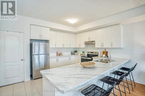 20 Waterville Way, Caledon, ON - Indoor Photo Showing Kitchen With Double Sink