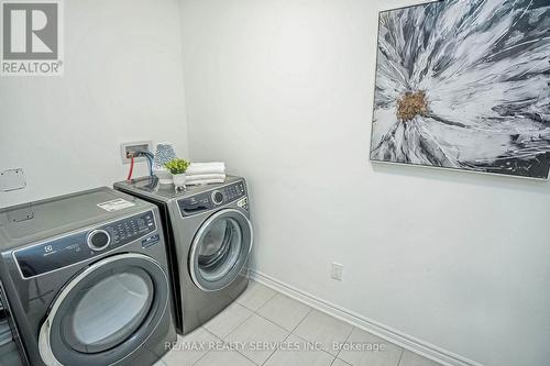 20 Waterville Way, Caledon, ON - Indoor Photo Showing Laundry Room