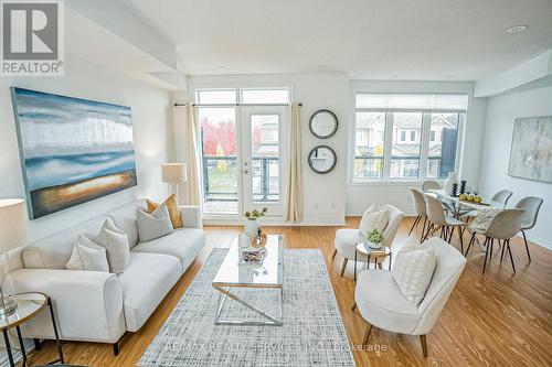 20 Waterville Way, Caledon, ON - Indoor Photo Showing Living Room