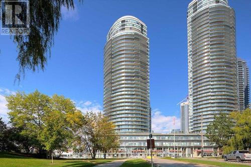 2607 - 2240 Lake Shore Boulevard W, Toronto, ON - Outdoor With Facade