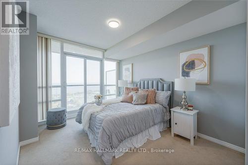 2607 - 2240 Lake Shore Boulevard W, Toronto, ON - Indoor Photo Showing Bedroom