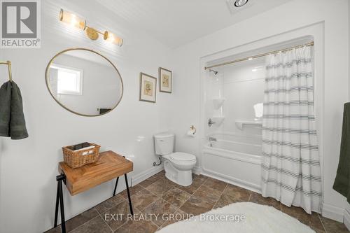 29 Gray Road, Centre Hastings, ON - Indoor Photo Showing Bathroom