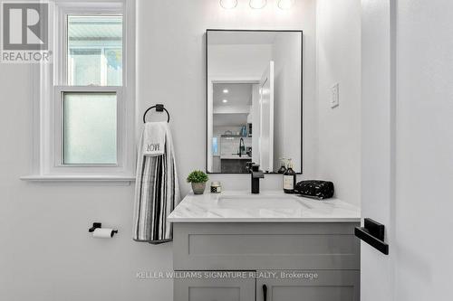 217 York Street, St. Catharines, ON - Indoor Photo Showing Bathroom