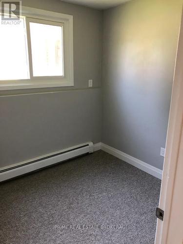 135 Semenym Avenue, Chatham-Kent (Chatham), ON - Indoor Photo Showing Other Room