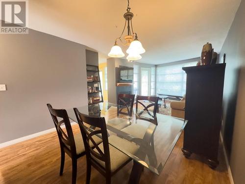 202 2575 W 4Th Avenue, Vancouver, BC - Indoor Photo Showing Dining Room