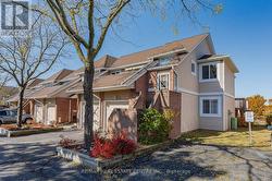 22 - 205 HIGHLAND CRESCENT  Kitchener, ON N2M 5L6