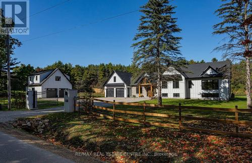 6614 Gore Road, Puslinch, ON - Outdoor With Facade