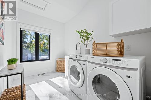 6614 Gore Road, Puslinch, ON - Indoor Photo Showing Laundry Room