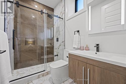 6614 Gore Road, Puslinch, ON - Indoor Photo Showing Bathroom