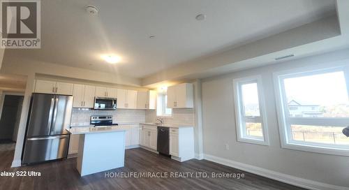 113 - 118 Summersides Boulevard, Pelham, ON - Indoor Photo Showing Kitchen With Stainless Steel Kitchen