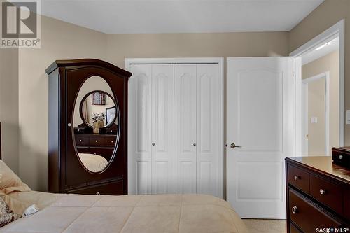 310 6 Lorne Place, Regina, SK - Indoor Photo Showing Bedroom