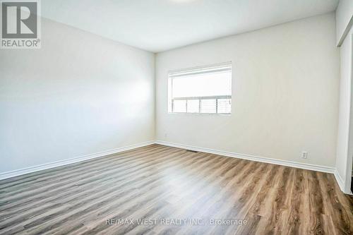 2 - 724 Dufferin Street, Toronto, ON - Indoor Photo Showing Other Room