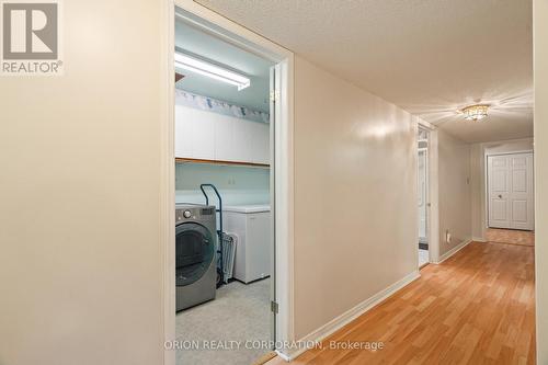 98 Calla Terrace, Welland, ON - Indoor Photo Showing Laundry Room