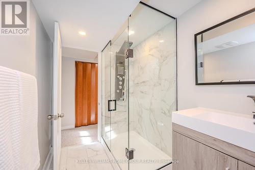 28 Bent Oak Circle, Mississauga, ON - Indoor Photo Showing Bathroom