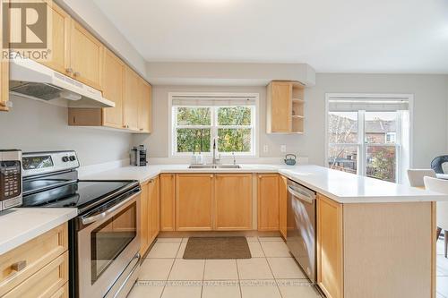 86 Seed House Lane, Halton Hills, ON - Indoor Photo Showing Kitchen With Double Sink