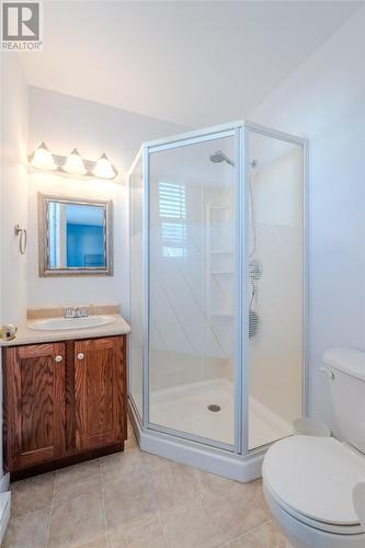 121 Green Acre Drive, St. John'S, NL - Indoor Photo Showing Bathroom