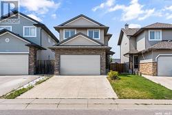 110 Ashworth CRESCENT  Saskatoon, SK S7T 0H9