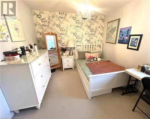 94 Robert Peel Road, Kitchener, ON - Indoor Photo Showing Bedroom