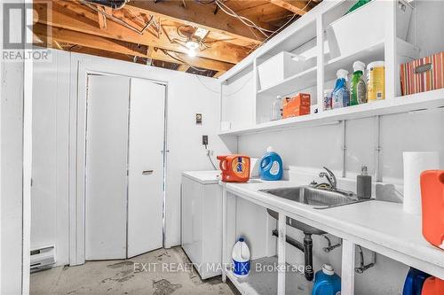 945 Queen Street, Champlain, ON - Indoor Photo Showing Laundry Room