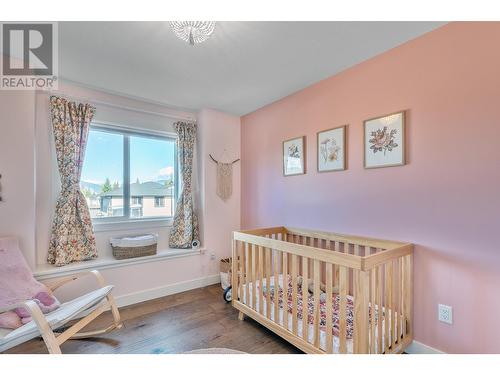 2140 15 Avenue Se, Salmon Arm, BC - Indoor Photo Showing Bedroom